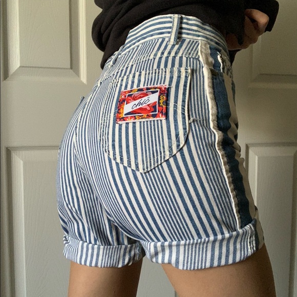chic Pants - sold CHIC / striped shorts